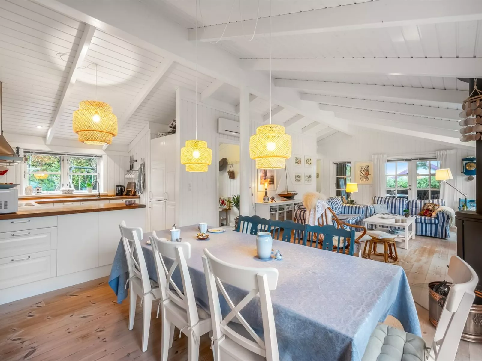 "Danko" - 1.5km from the sea-Inside