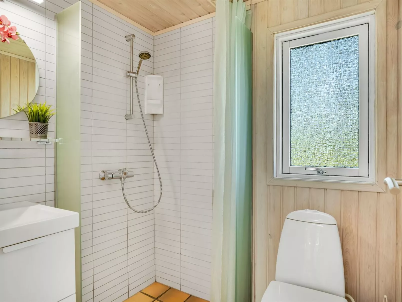 "Delco" - 200m from the sea-Inside