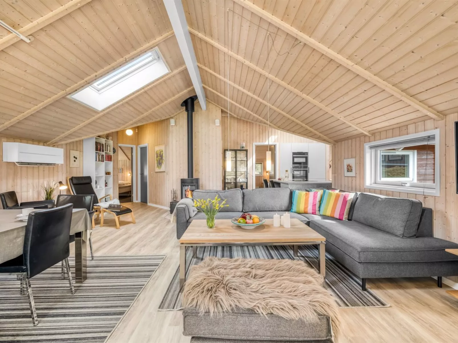 "Anisette" - 1km from the sea-Inside