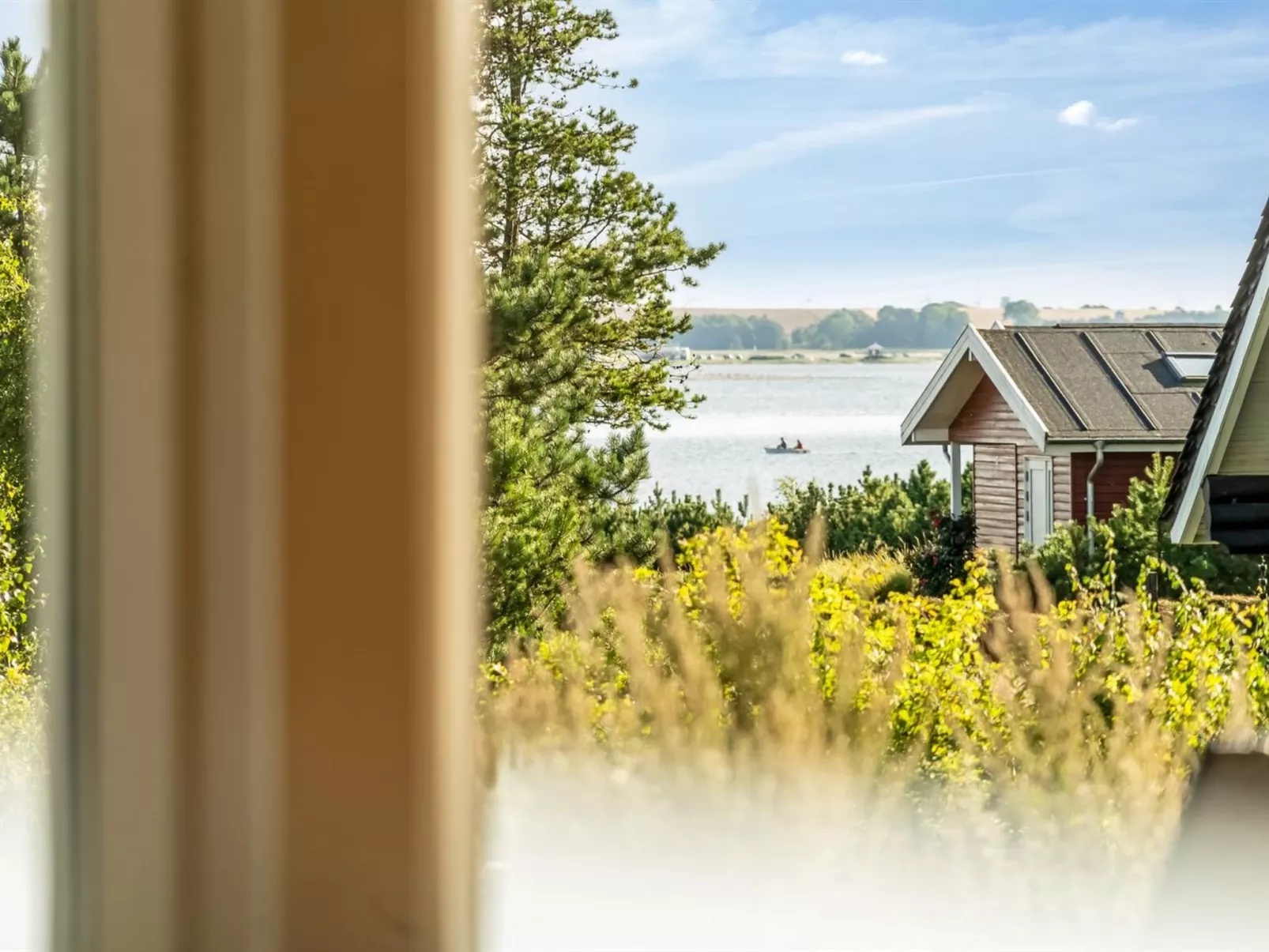 "Eljas" - 200m to the fjord-Outside