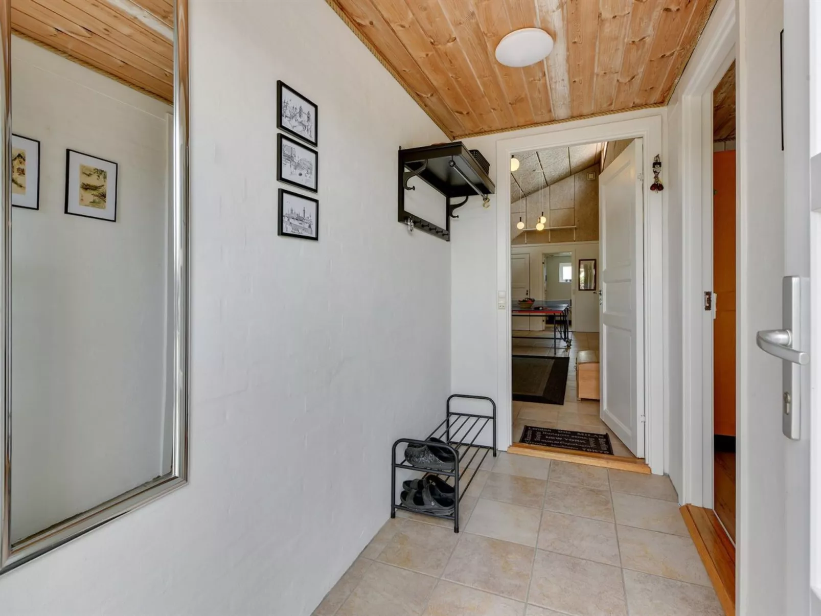 "Saxe" -  from the sea-Inside