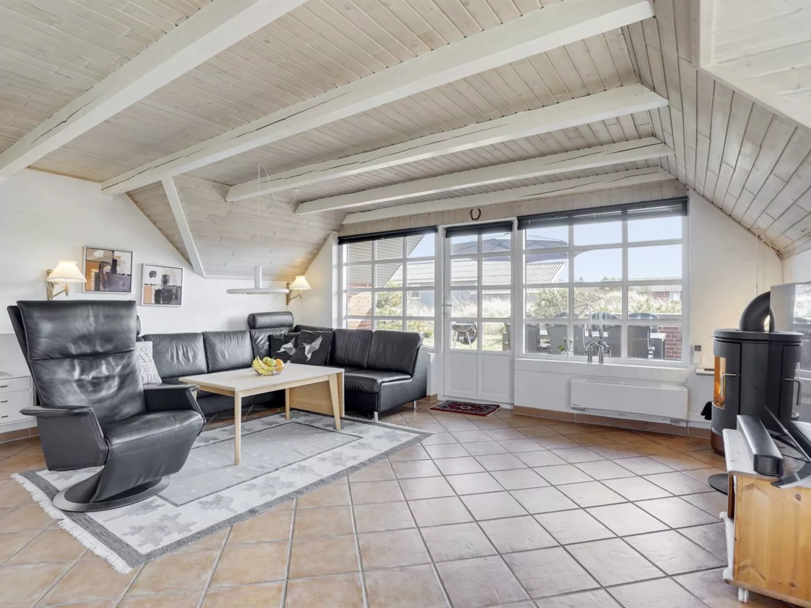 "Lavina" - 950m from the sea-Inside