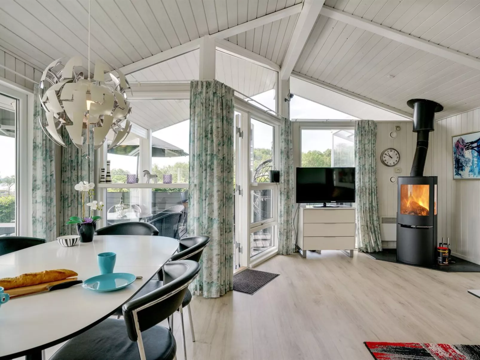 "Aasta" - 250m from the sea-Dedans