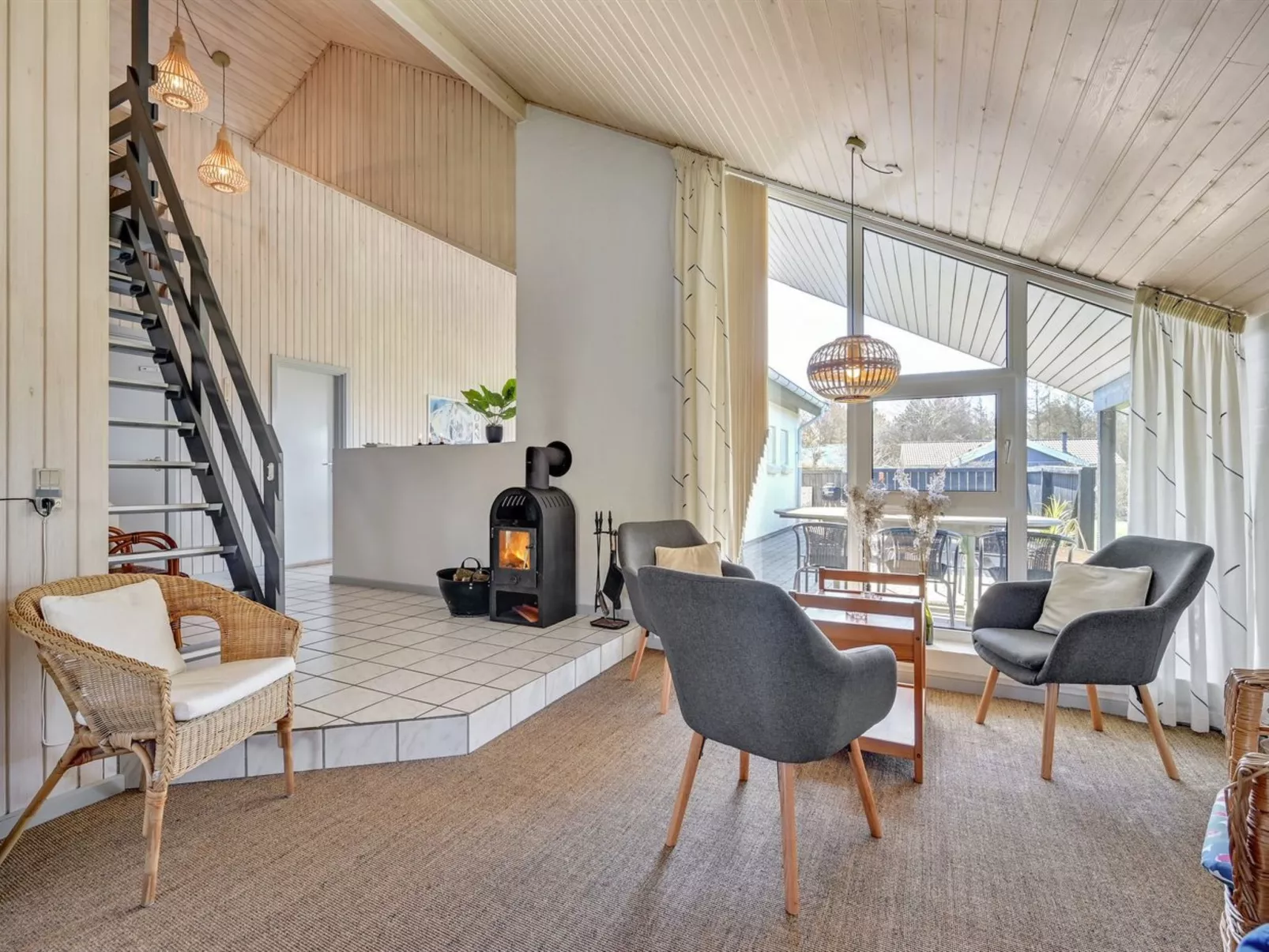 "Faina" - 100m from the sea-Drinnen