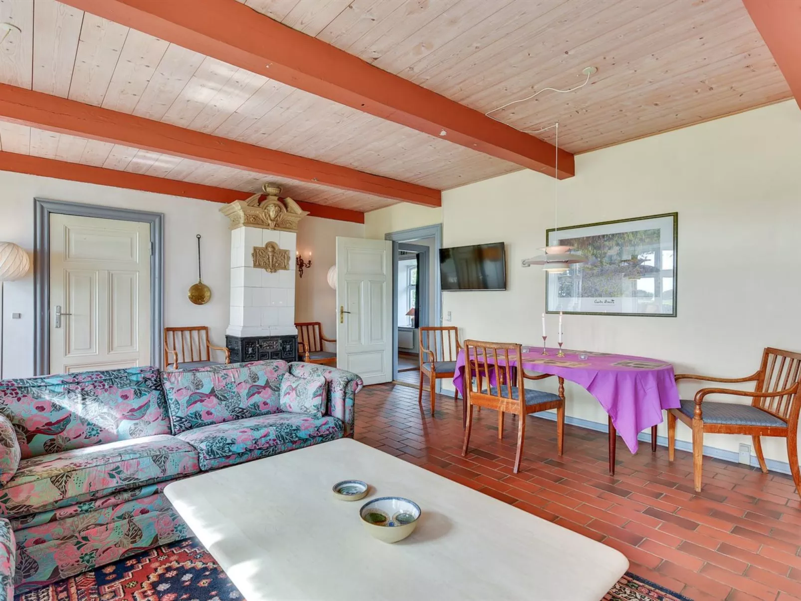 "Tilla" - 600m from the sea-Drinnen