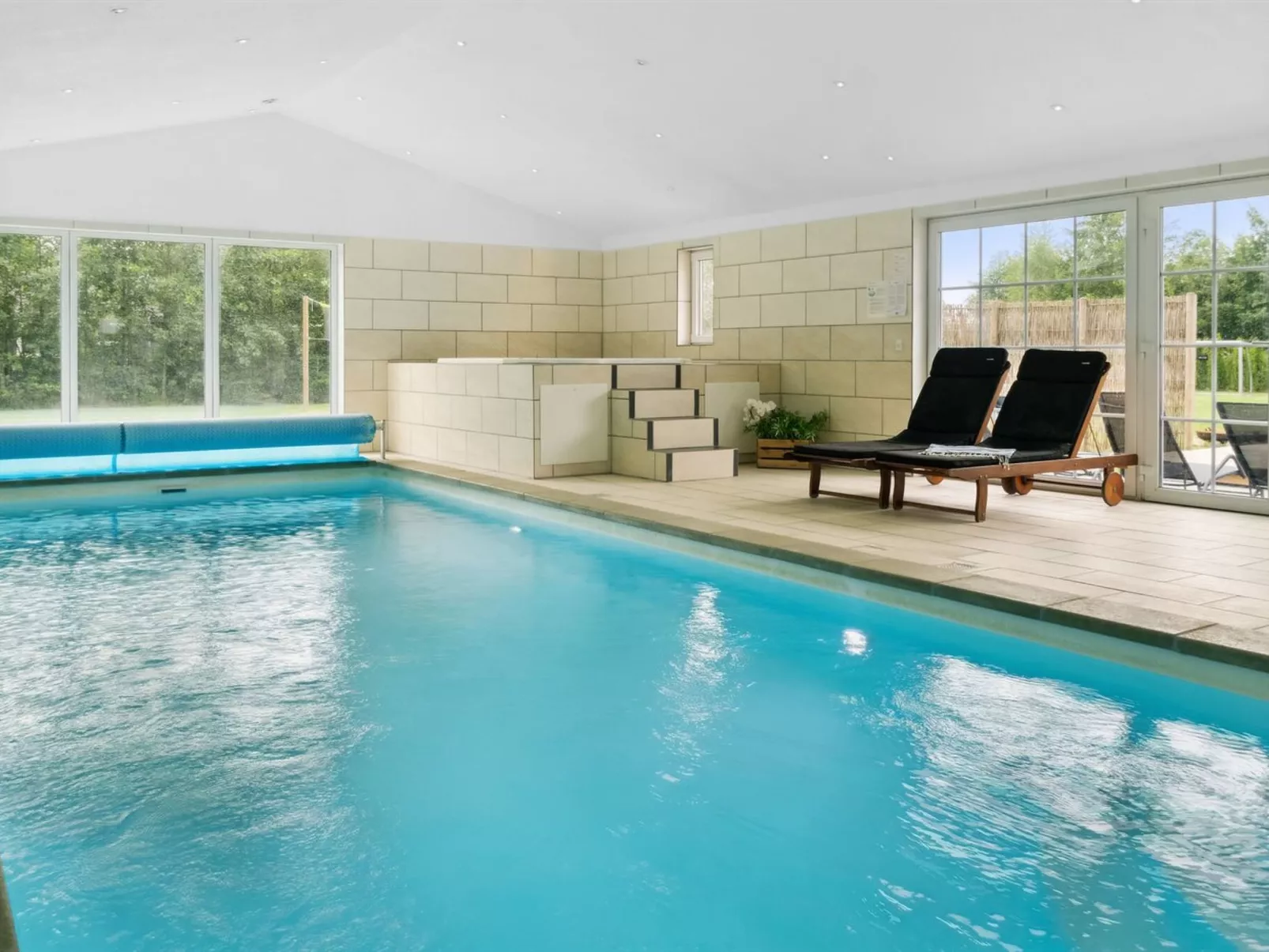 "Ronia" - 900m from the sea-Draußen