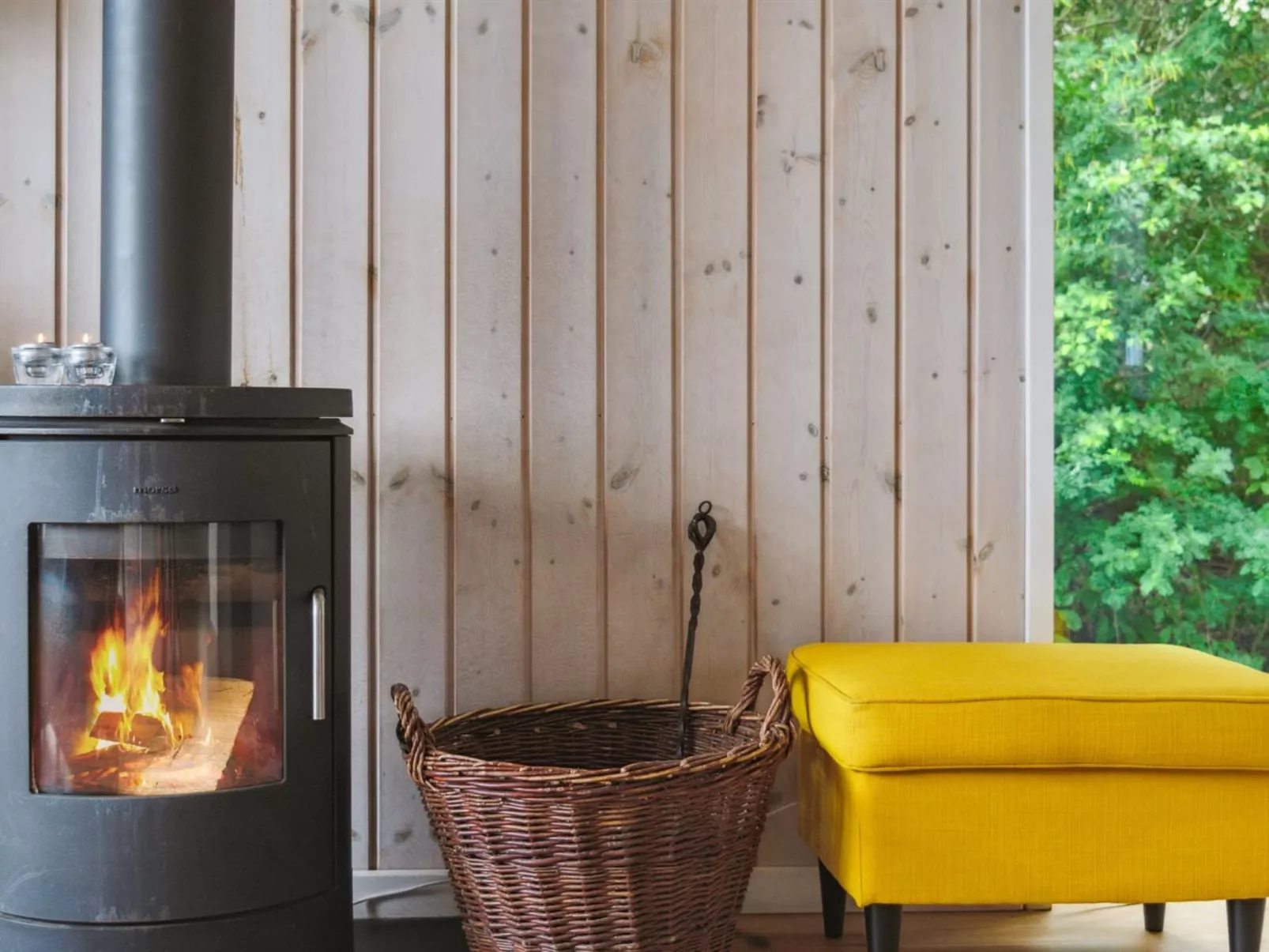 "Stygg" - 400m from the sea-Inside