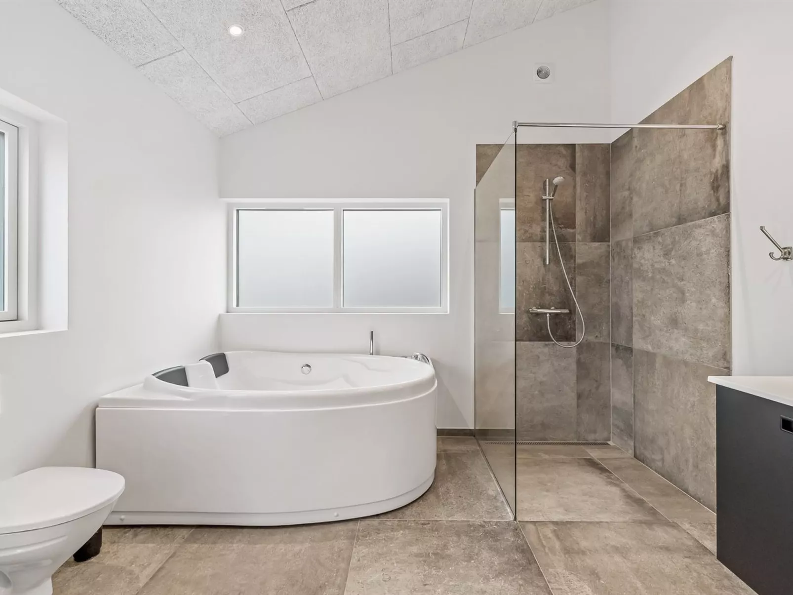 "Chenoa" - 350m from the sea-Dedans