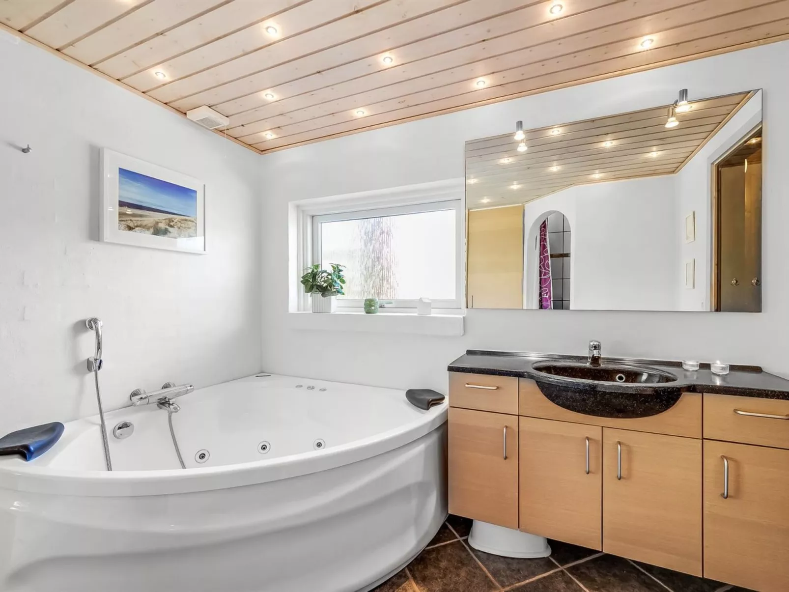 "Aurore" - 700m from the sea-Drinnen