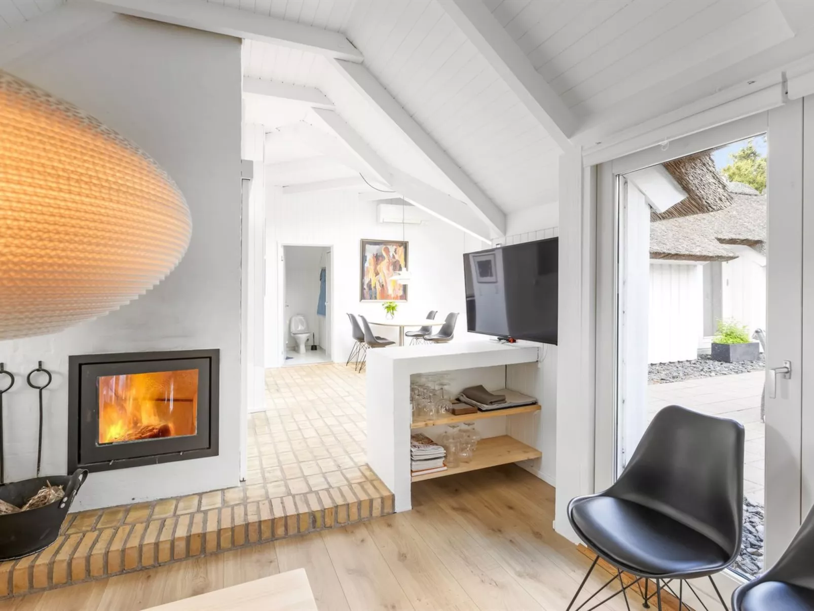 "Pihla" - 1.1km from the sea-Inside