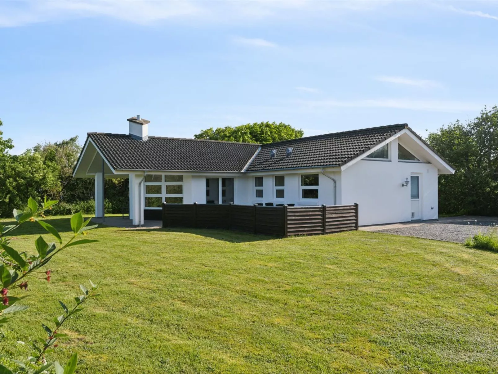 "Ljuba" - 1.3km from the sea-Outside