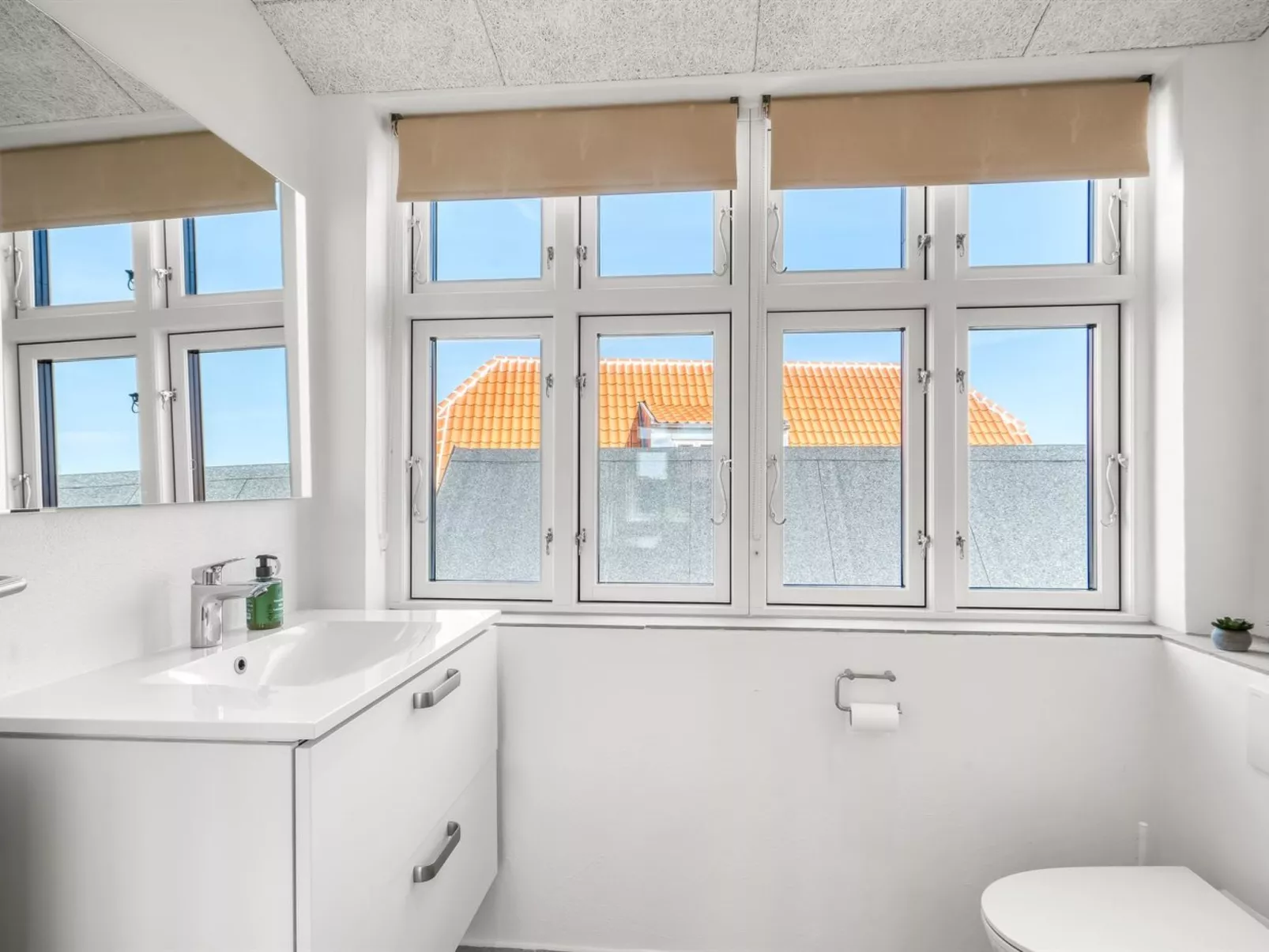 "Josina" - 1.8km from the sea-Drinnen