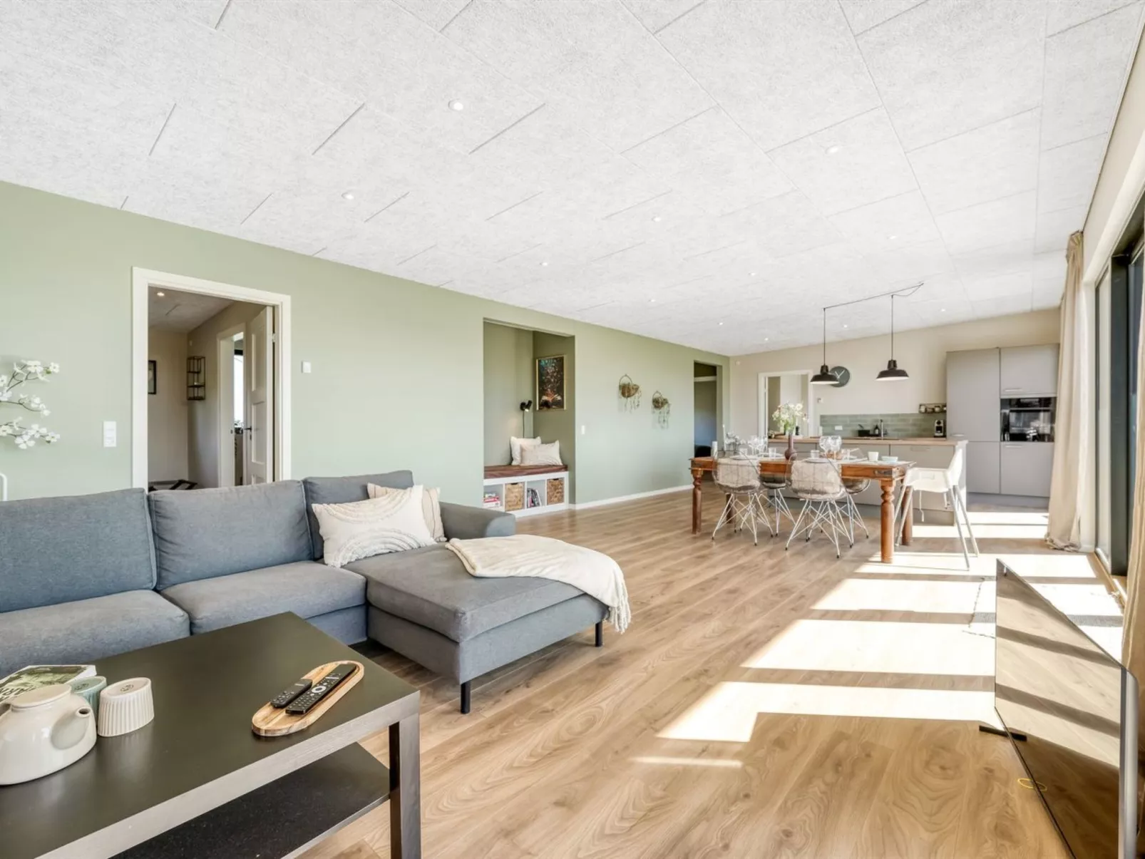 "Edvia" - 200m to the fjord-Dedans