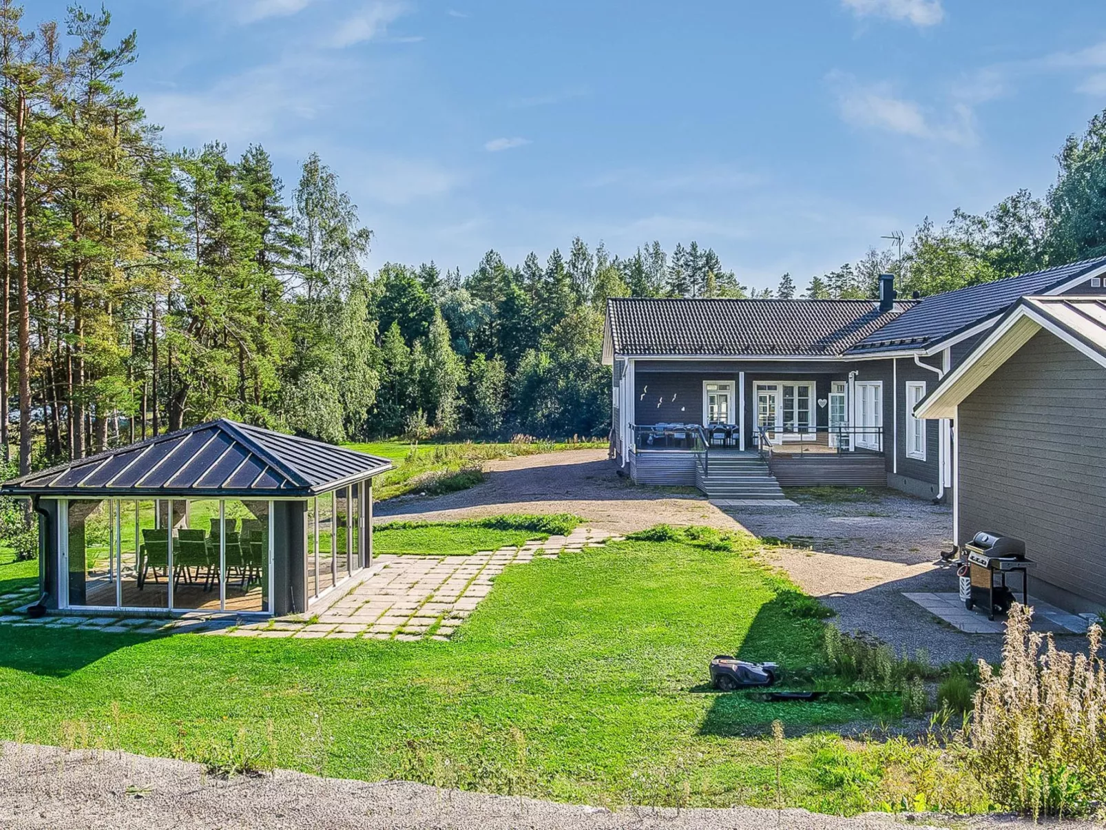 Villa nyåker-Dedans