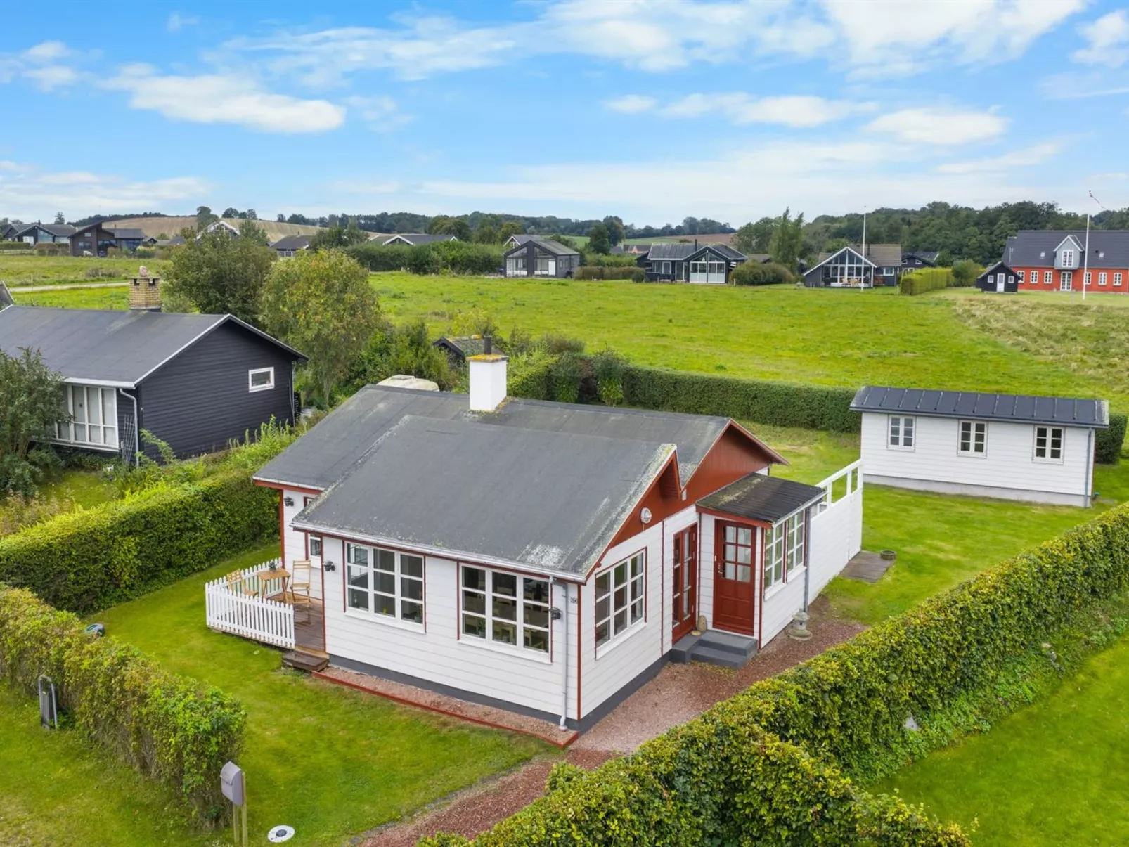 "Elline" - 200m from the sea-Outside