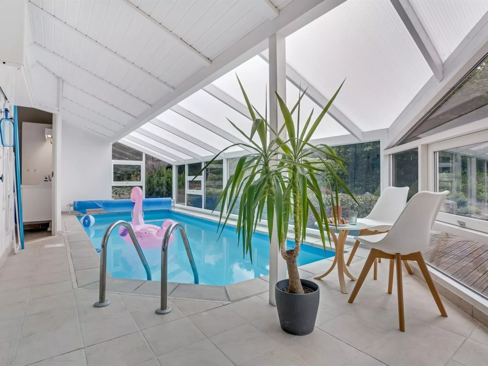 "Ellie" - 700m from the sea-Outside