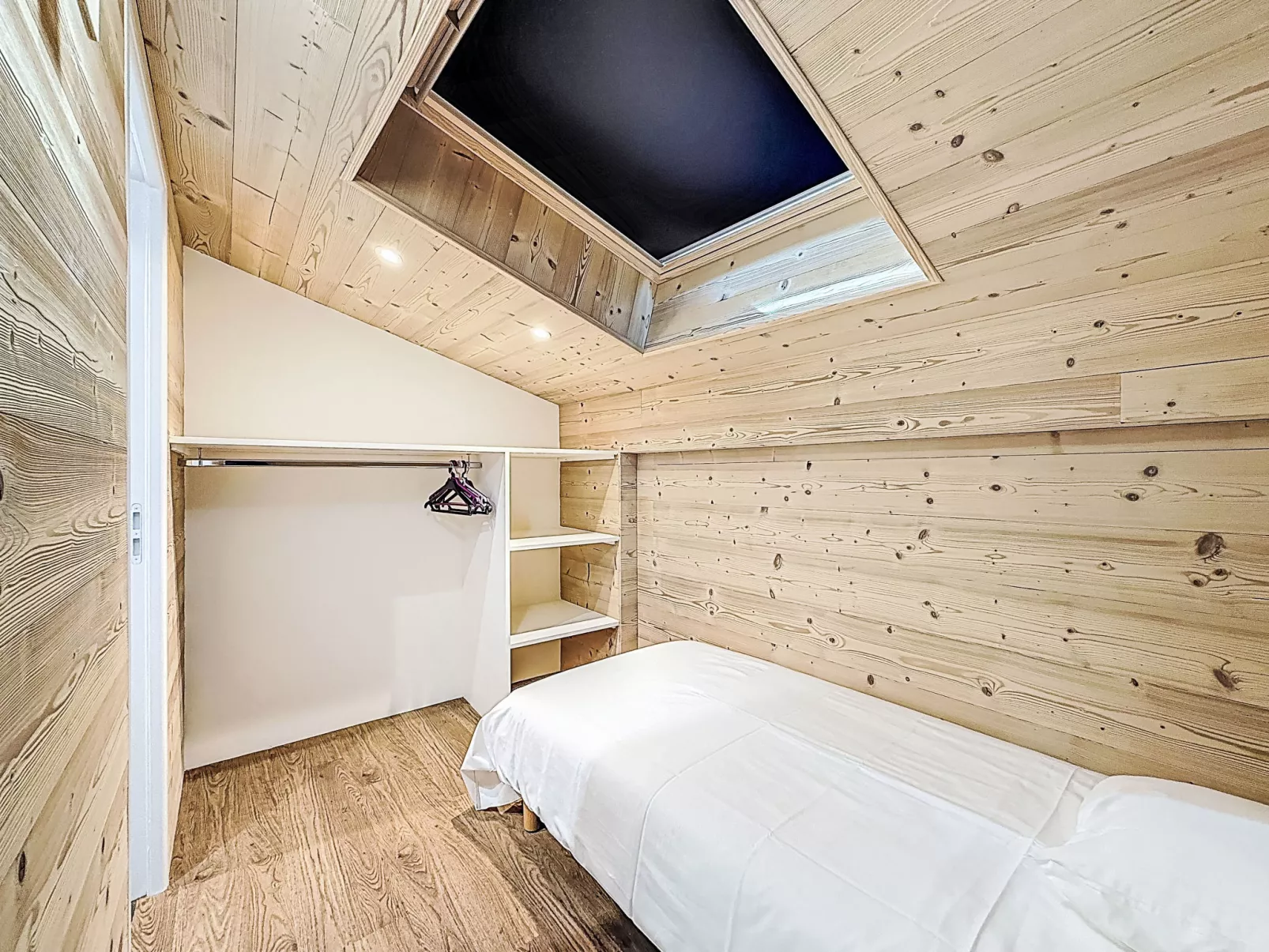 Chalet La Bergerie-Drinnen