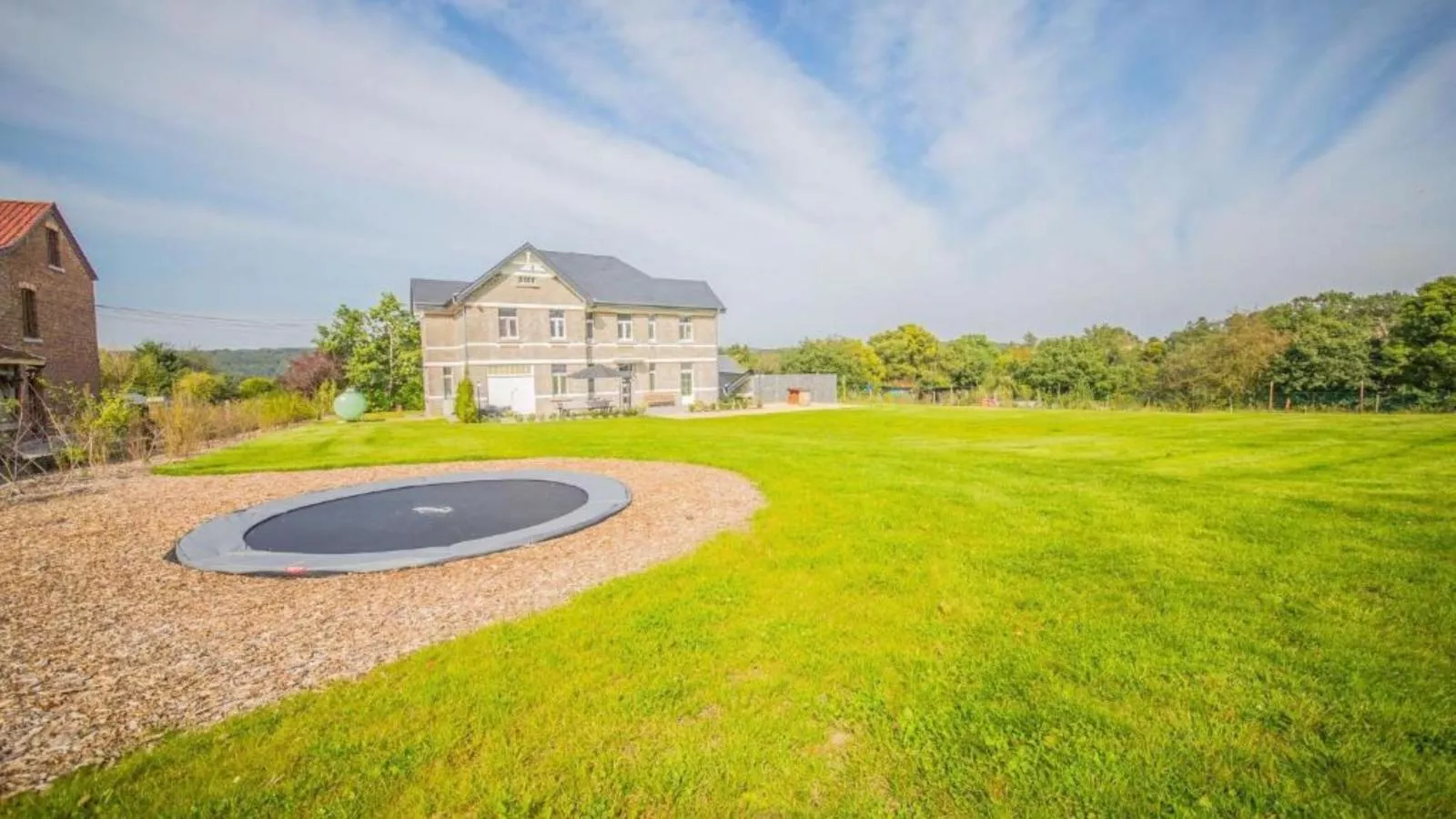 Ma Dame Jeanne-Gardens in summer