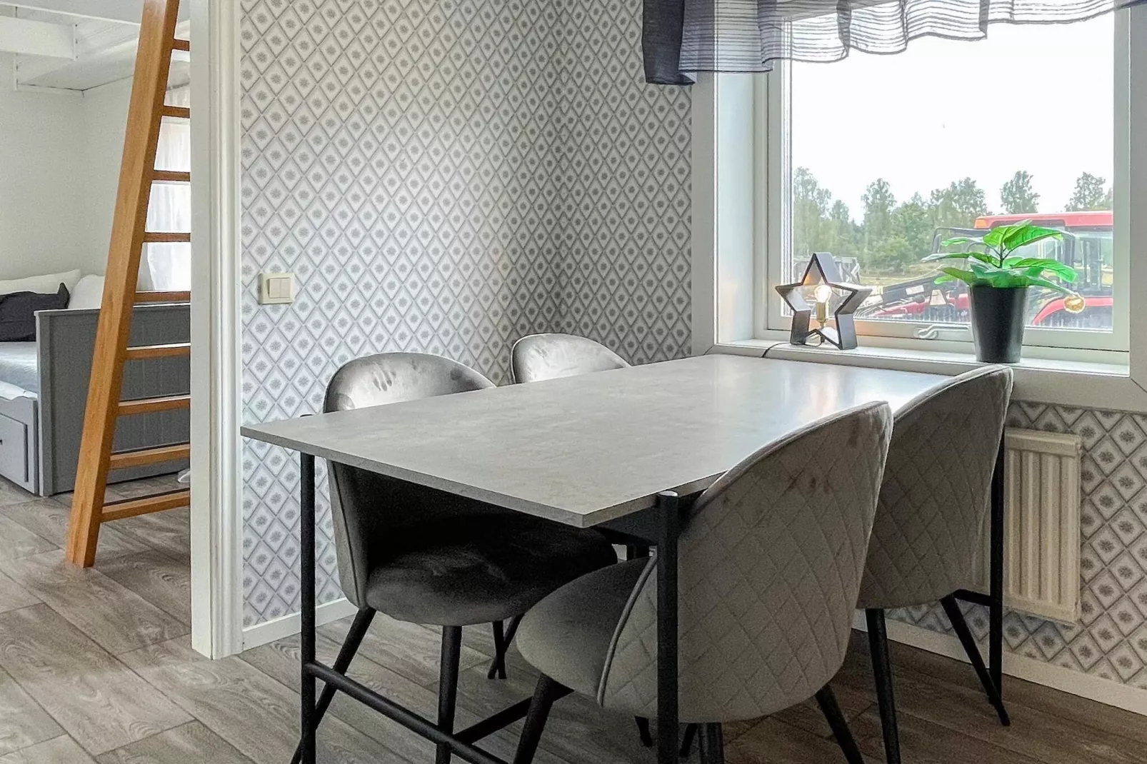 Nature Retreat on Farm in Berga-Indoor