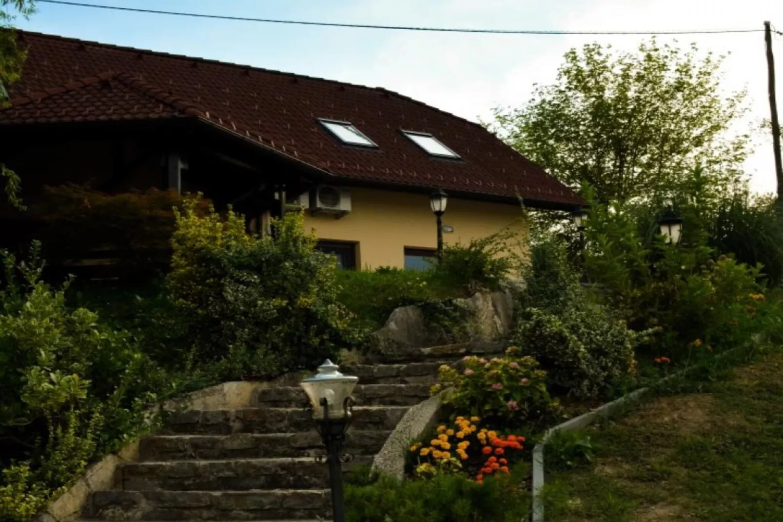 Zevnik Quiet Retreat with Stunning Views and Equestrian Activities - One Bedroom Apartment-Outdoor