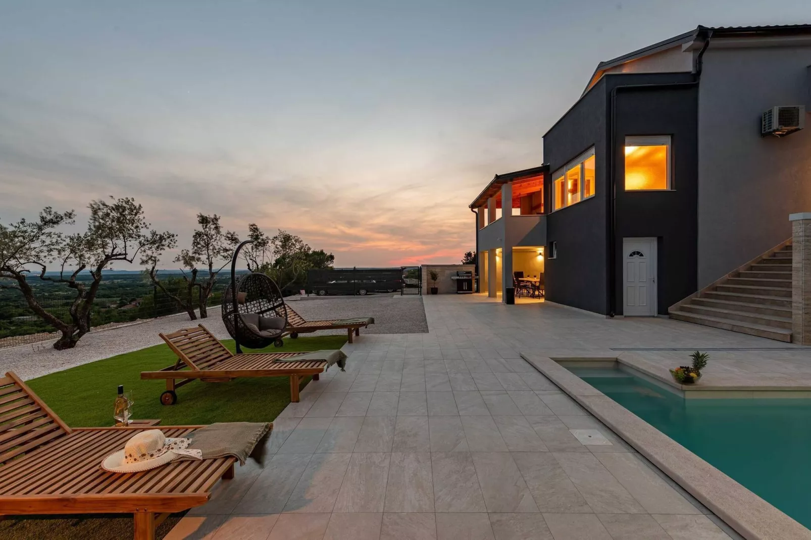 Villa Pezer with heated pool & sauna-Piscine