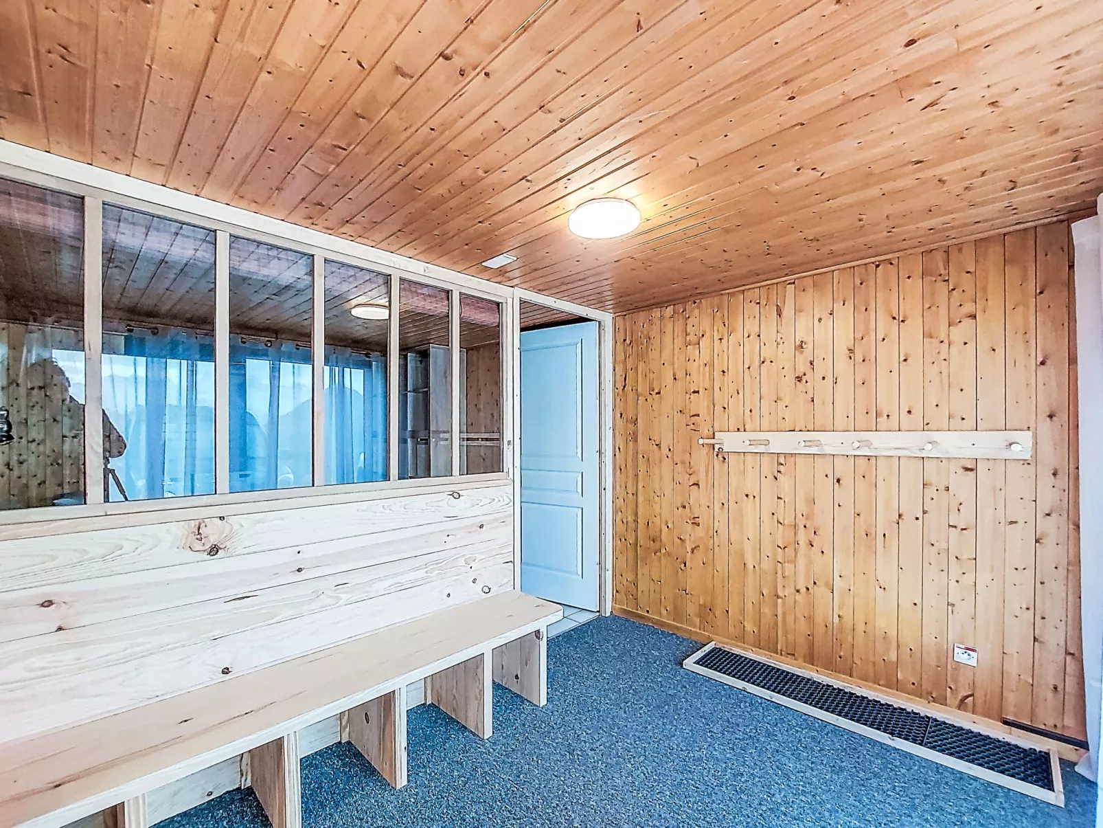 La Combe des Ours-Inside