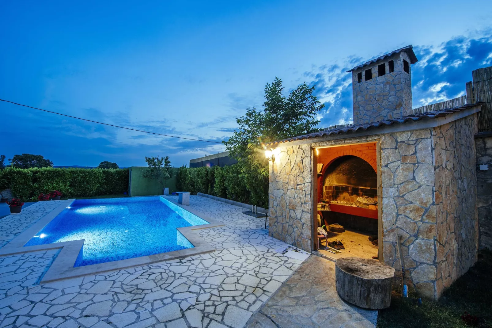 Authentic stone house Momo-Facilities