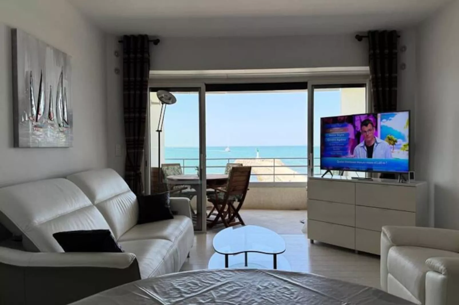 Résidence Superbe T3 Traversant Avec Terrasse Face Au Chenal Vue Mer &ndash; Imp&eacute;rial 4-Nicht zugeordnet