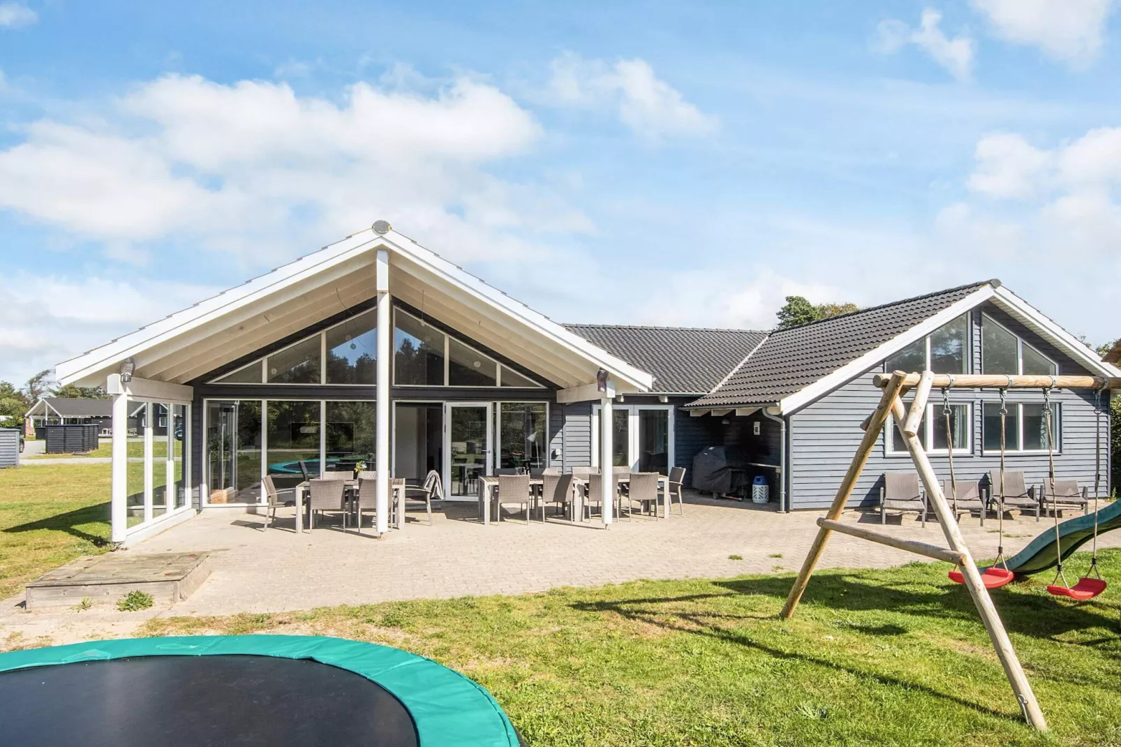 Luxury Pool Retreat in Blavand - By Traum Ferienwohnungen