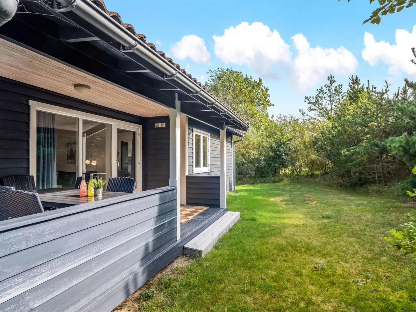 "Lökea" - 800m from the sea-Draußen