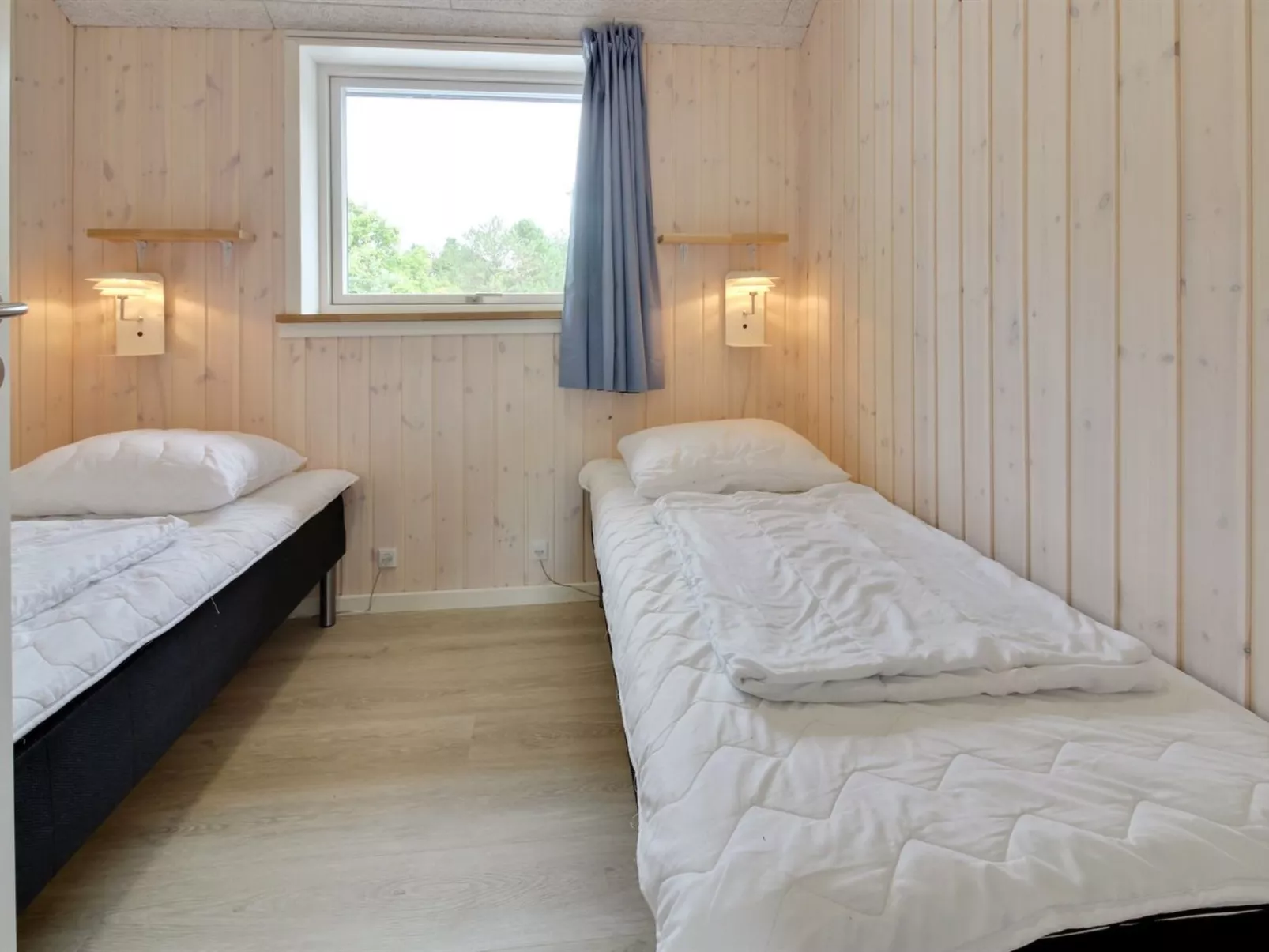 "Tahvo" - 3.3km from the sea-Inside