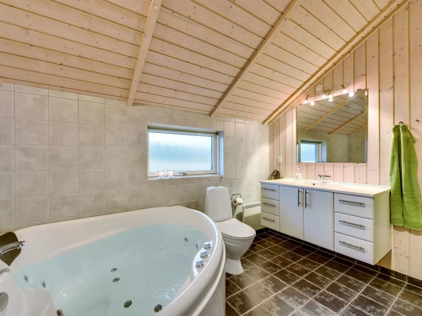 "Christan" - 1.2km from the sea-Inside