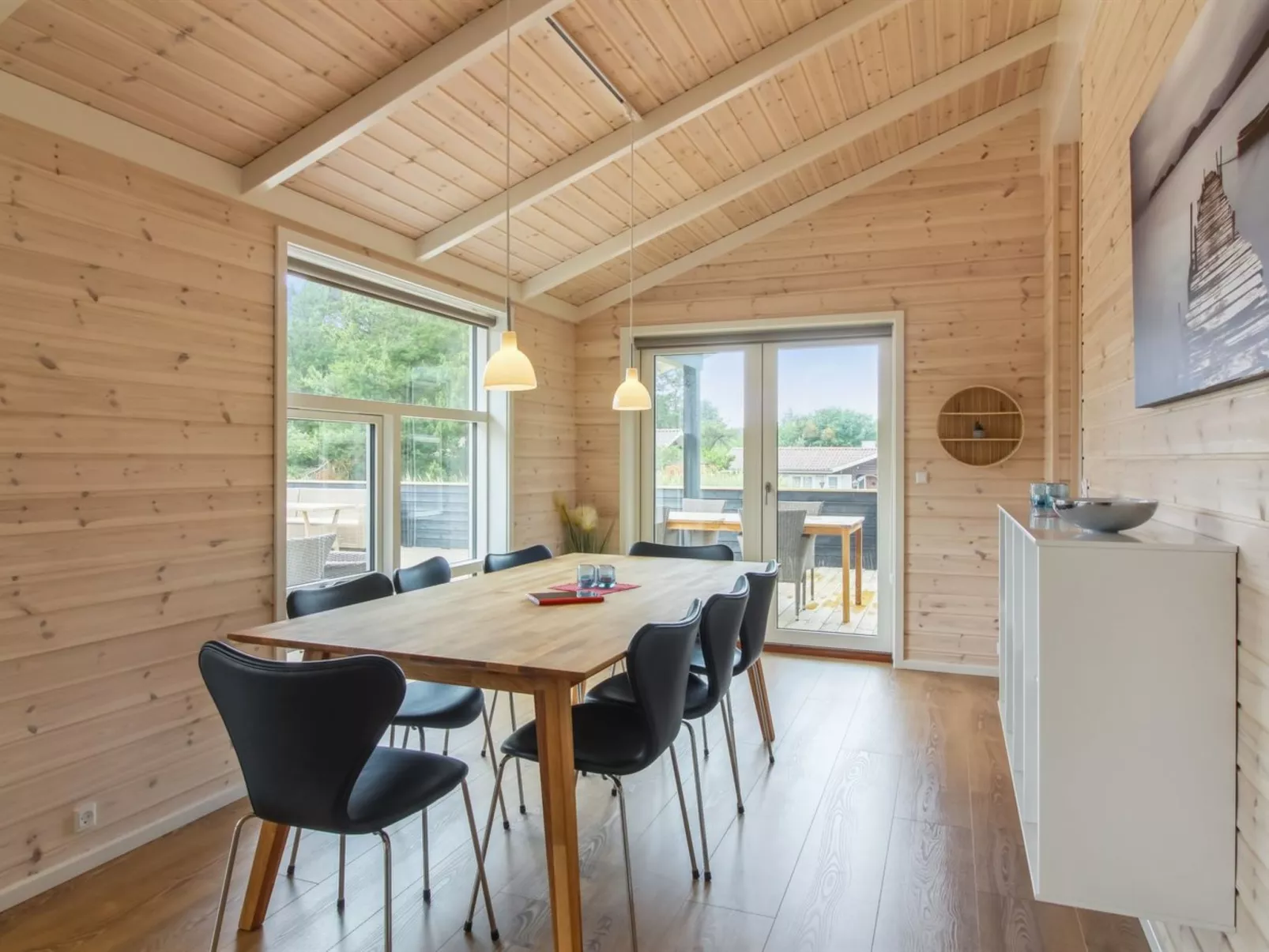 "Heriest" - 1.2km from the sea-Inside