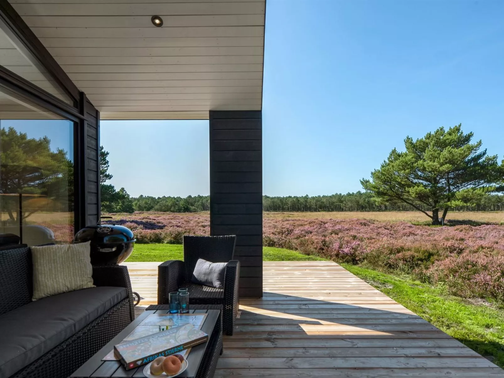 "Tea" - 2.7km from the sea-Dehors