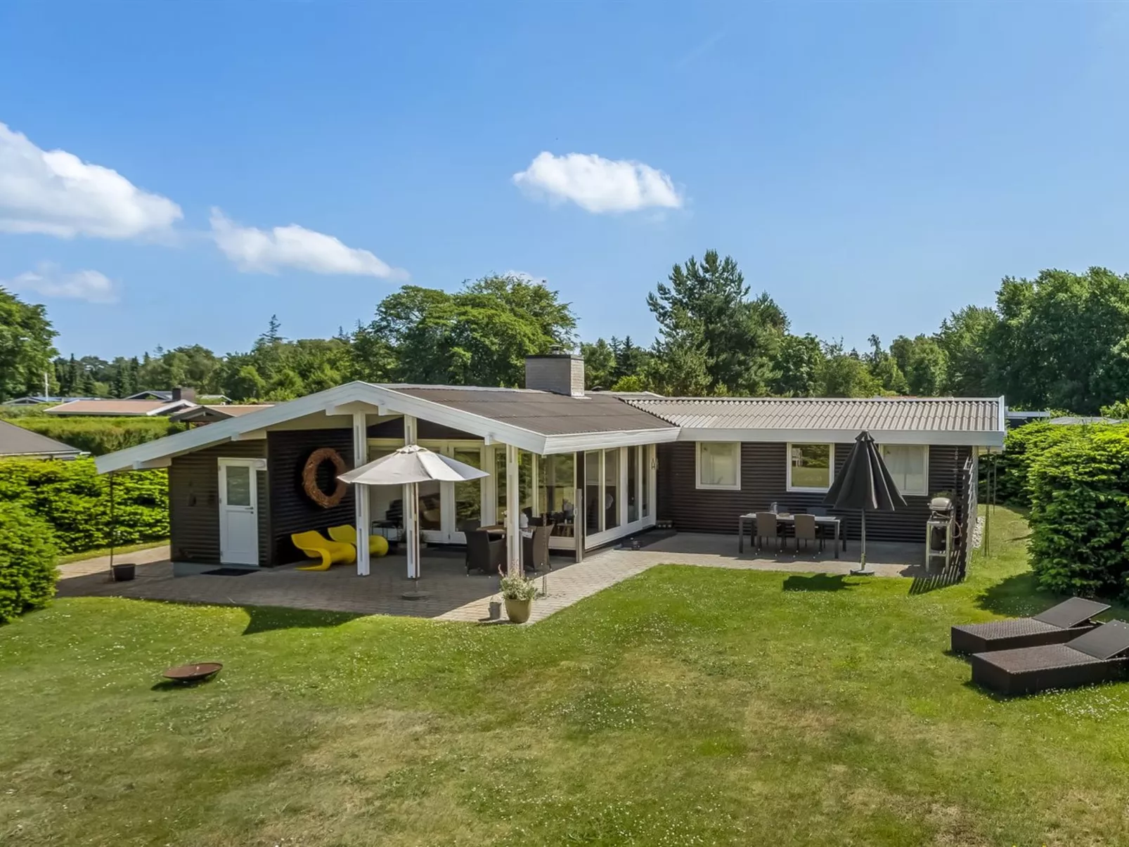 "Allaine" - 500m from the sea-Draußen