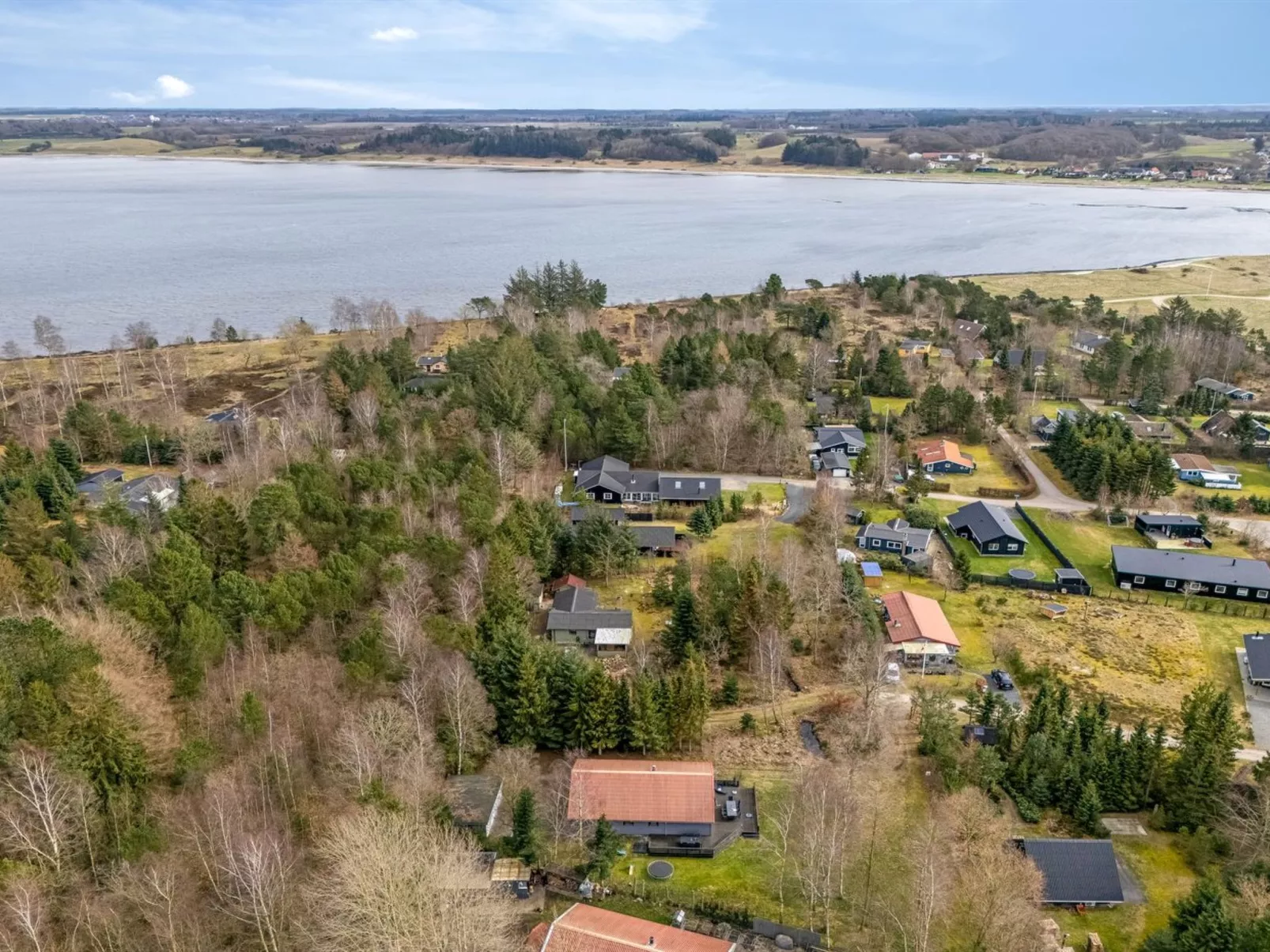 "Anine" - 200m to the fjord-Outside