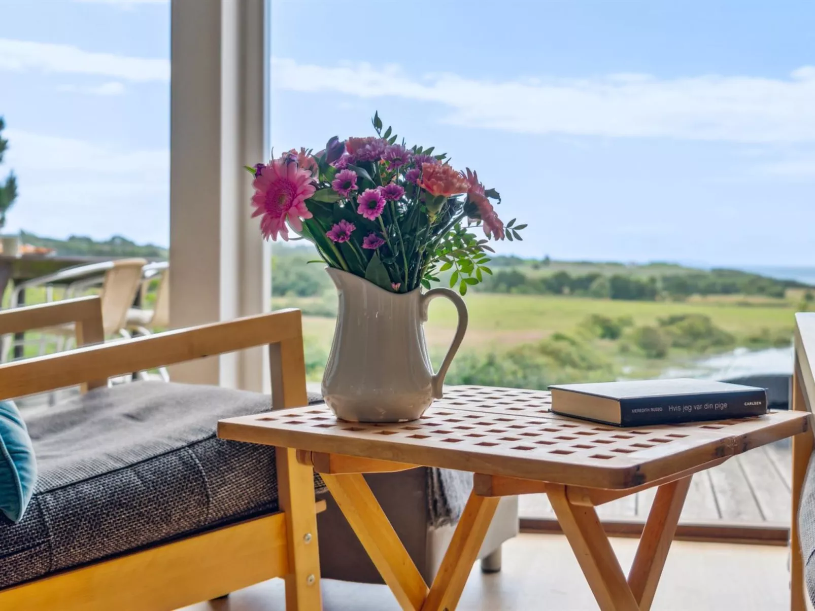 "Stygg" - 400m from the sea-Inside