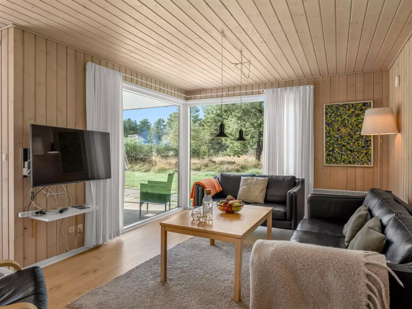 "Dix" - 900m from the sea-Dedans