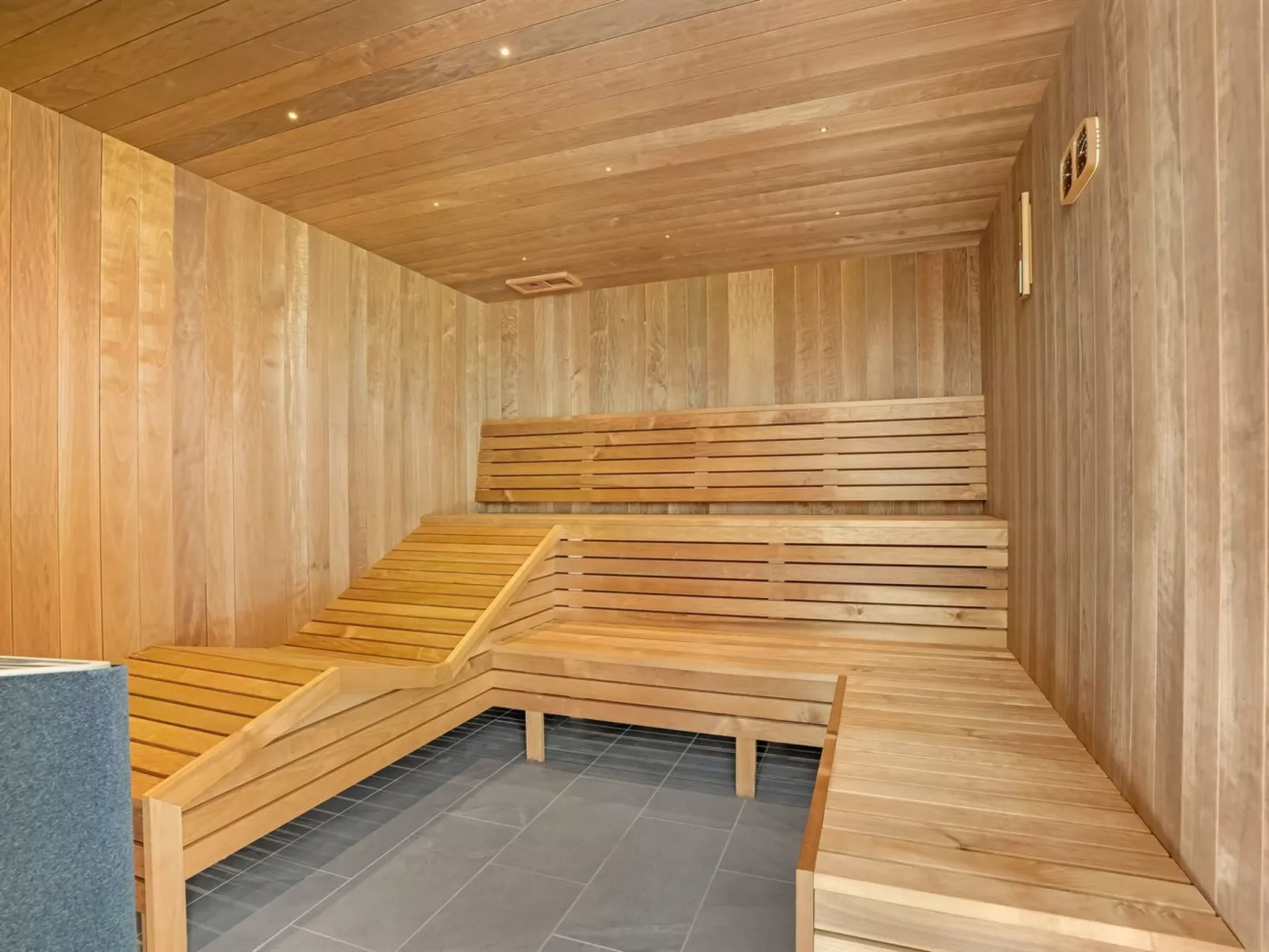 "Rajna" - 250m from the sea-Inside