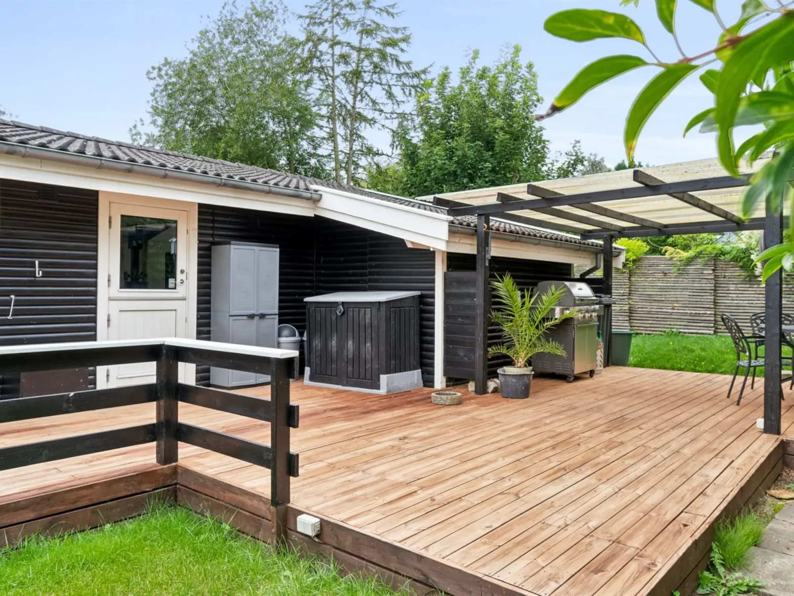 "Franke" - 2.1km to the fjord-Draußen