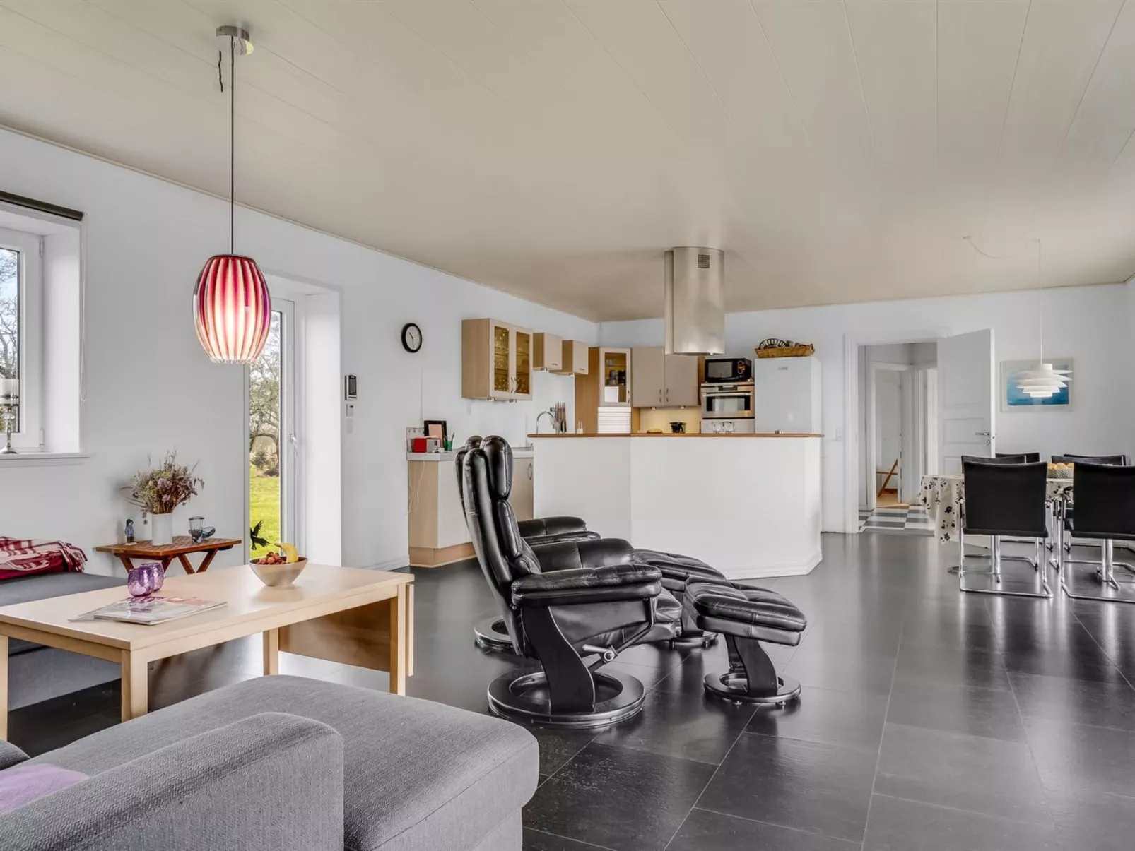 "Kora" - 2km from the sea-Drinnen