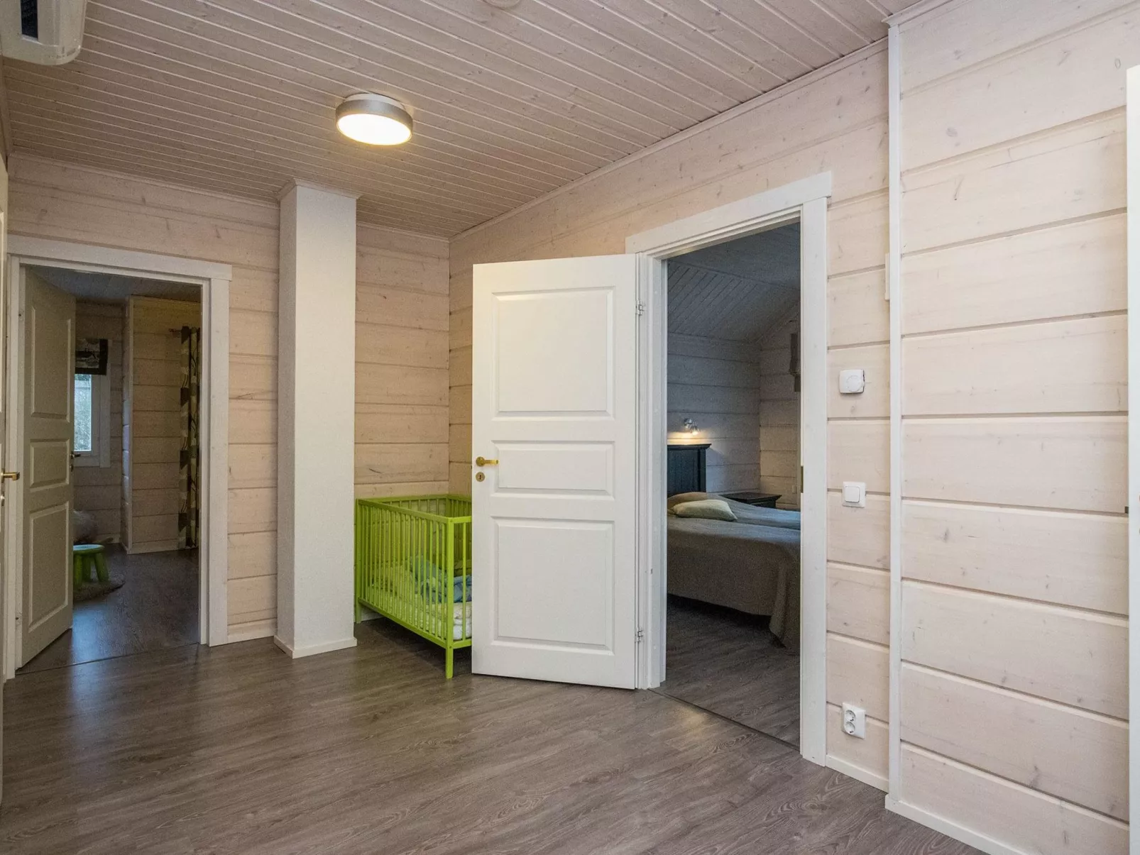 Villa puronotko-Dedans