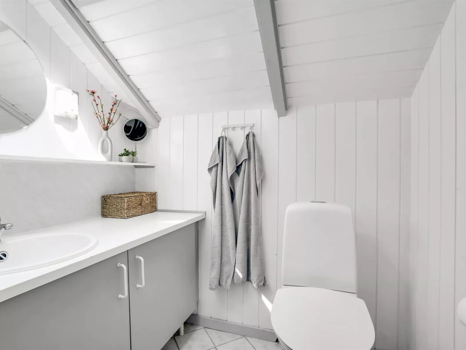 "Rusalina" - 400m from the sea-Inside