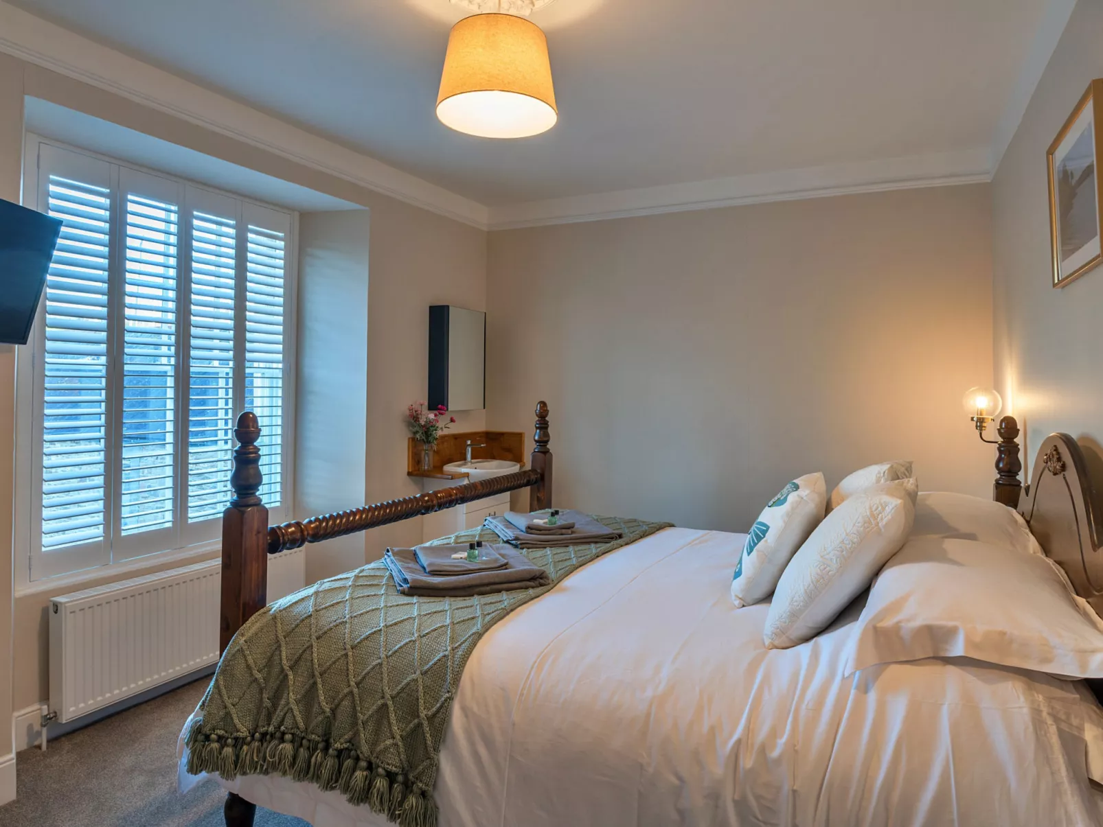 The Old Counting House-Inside