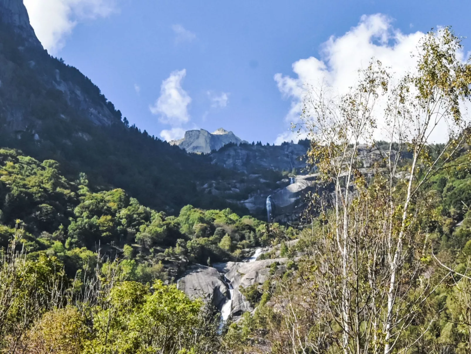 Val di Mello Mountain Flat-Area