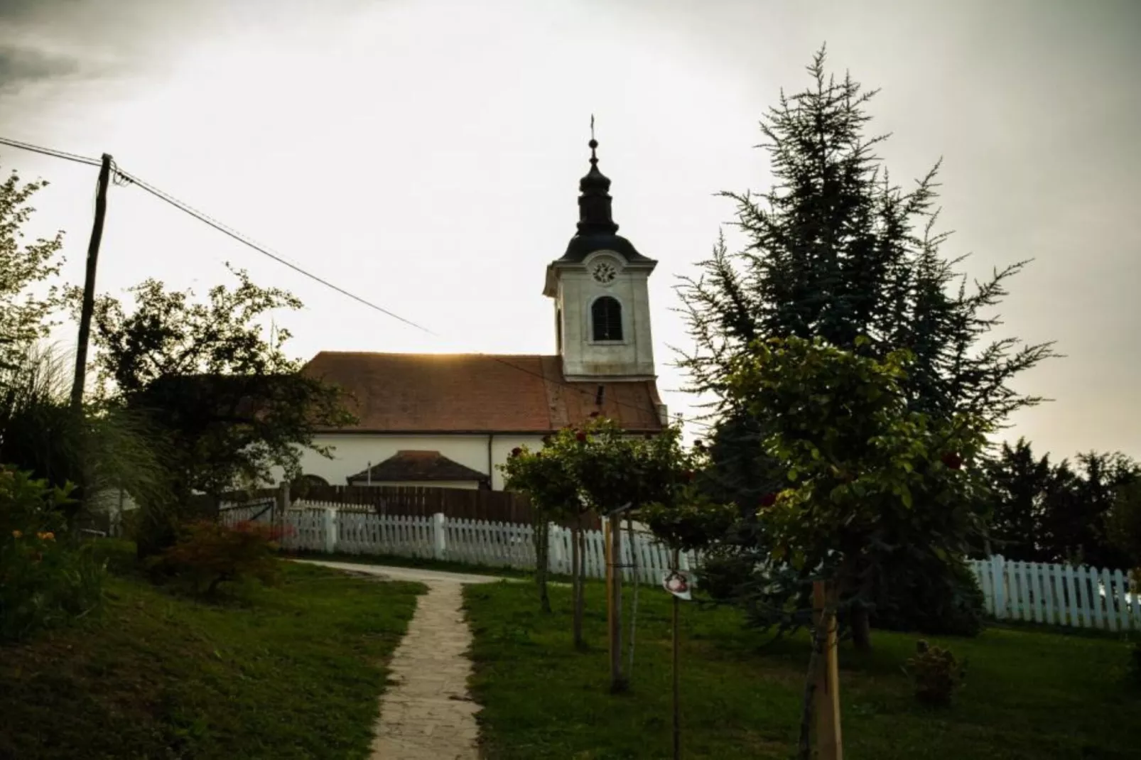 Zevnik Quiet Retreat with Stunning Views and Equestrian Activities - Standard One Bedroom Apartment-Outdoor