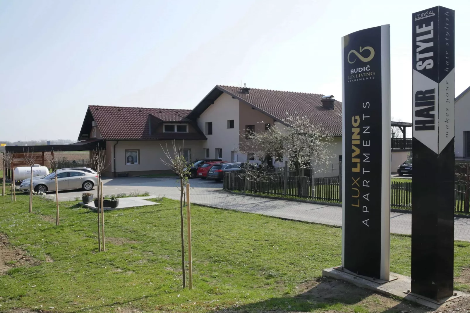 Elegant and Stylish Retreat Apartments with Terrace - Two Bedroom Apartment with Terrace-Extérieur