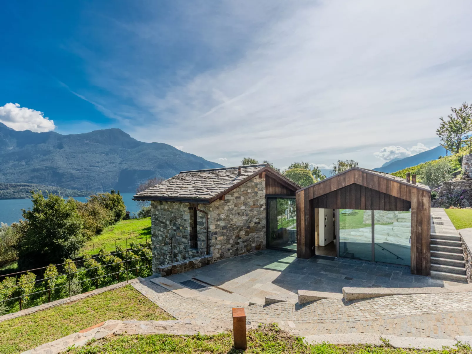 Woodhouse Domaso-Dehors