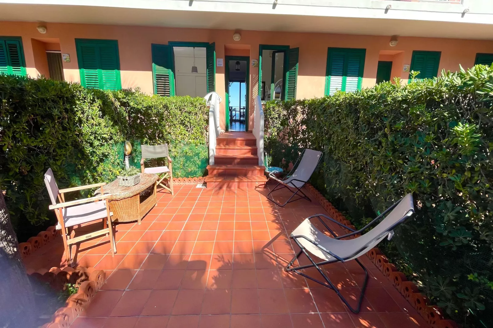 Rais Gerbi Appartamento-Garten Sommer