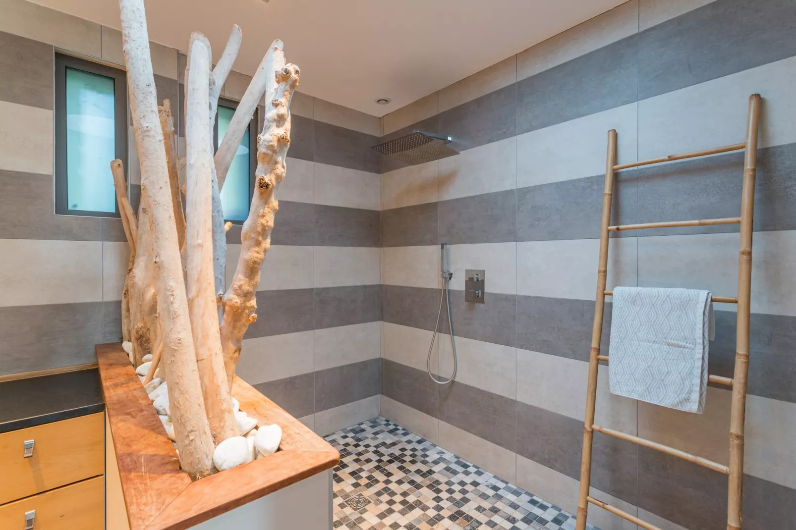 Villa Ephelele-Badezimmer